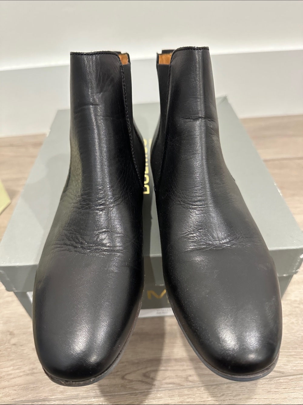 Men's Black Leather Chukka Boots - Sleek Ankle Boot